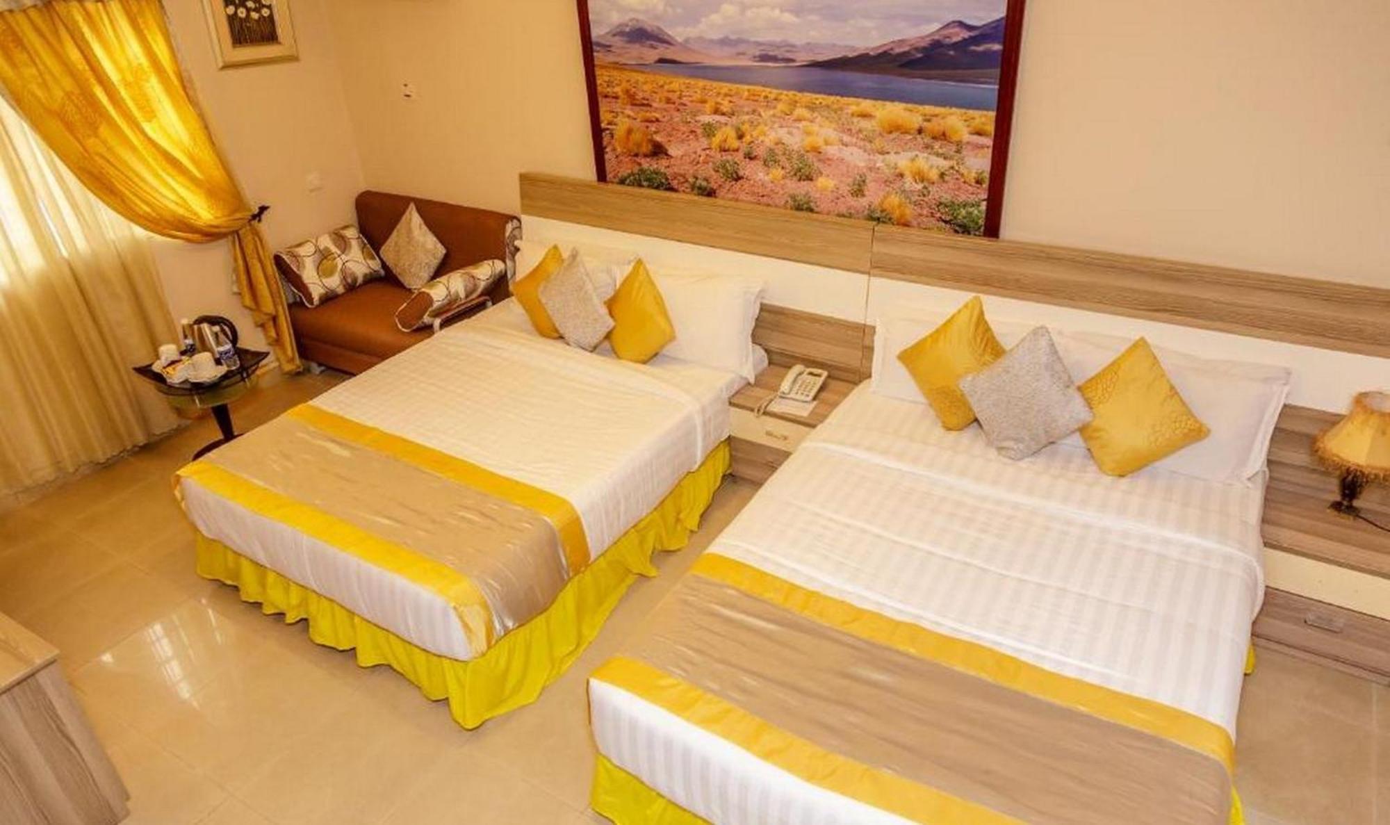 Room In Lodge - Apartment Royale Hotel-3 Bd Apartment Ikeja Bagian luar foto
